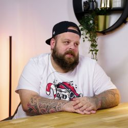Lukáš Kenji Vrábel Silvestr plný svateb